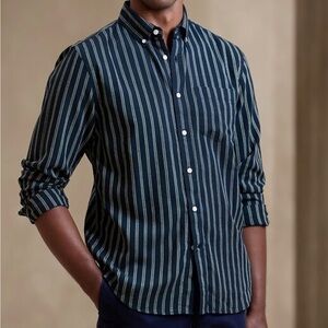 Banana Republic Factory Cotton Oxford Untucked Fit Navy Blue Stripe Size Medium